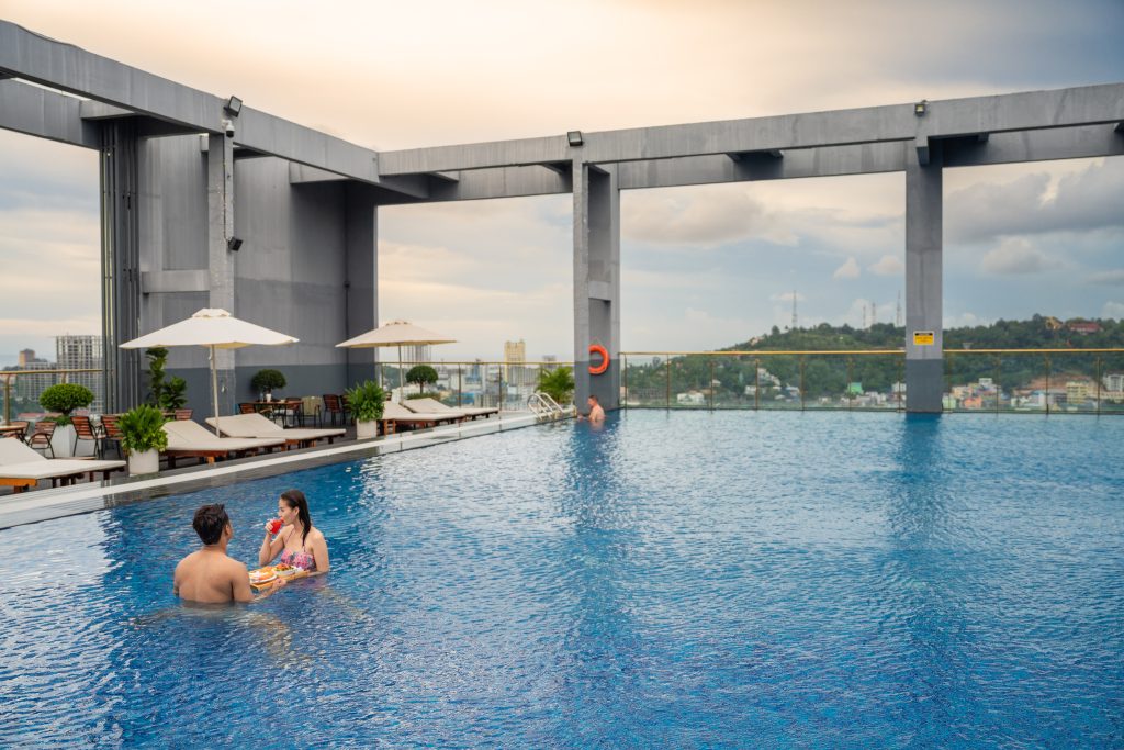 Infinity Rooftop Pool